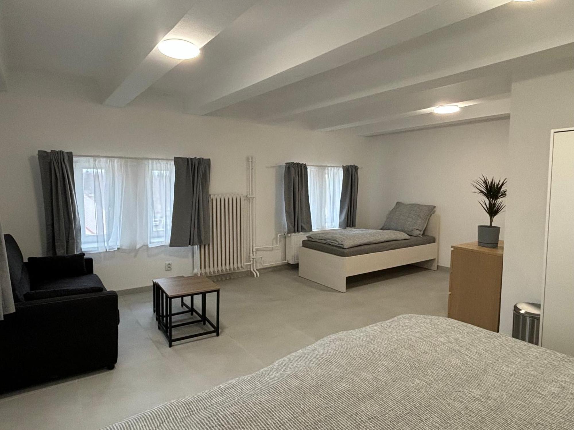 Apartmany Plzen Rolnicke Namesti 8 Екстер'єр фото