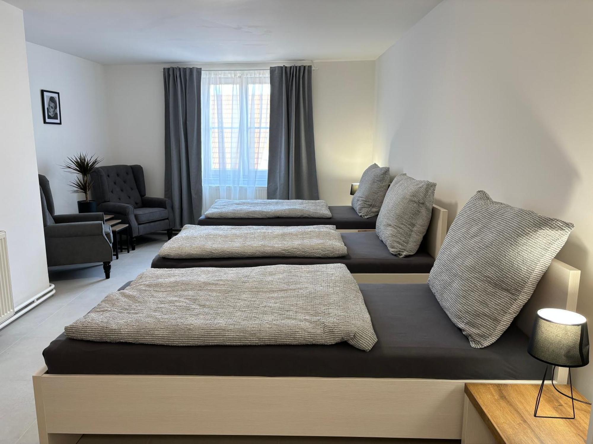 Apartmany Plzen Rolnicke Namesti 8 Екстер'єр фото